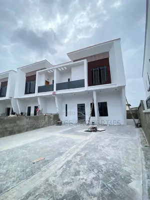 4bdrm Duplex in Sangotedo for sale