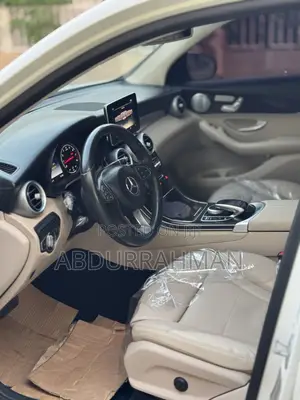 Mercedes-Benz GLC-Class 2016 White
