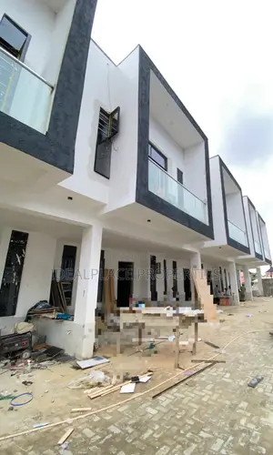 2bdrm Townhouse/Terrace in Sangotedo for sale