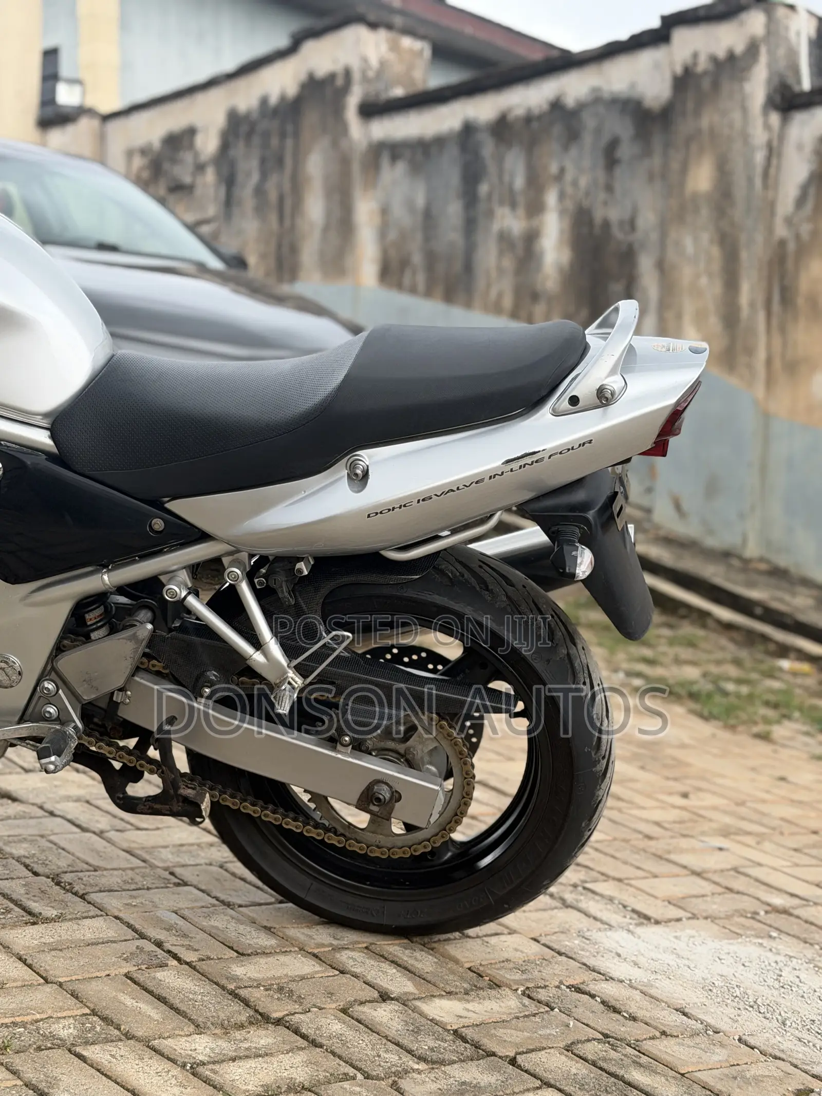 Suzuki Bandit 2006 Silver