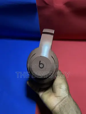 Apple Beats Studio Pro