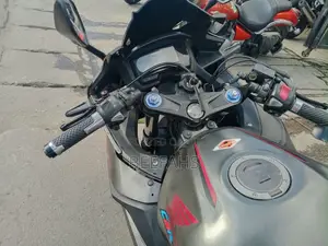Honda CBR 2020 Gray