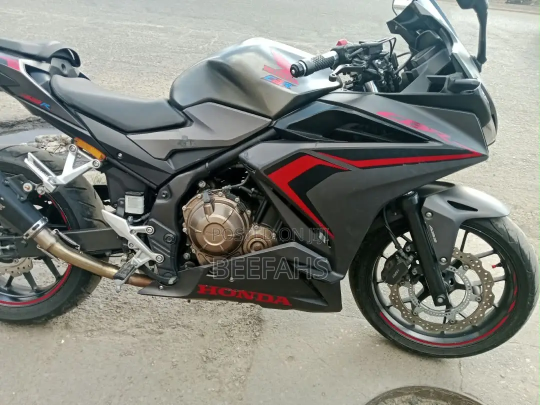 Honda CBR 2020 Gray