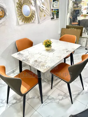 Luxury 4 Seaters Dining Table