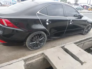 Lexus IS 250 4WD 2014 Black