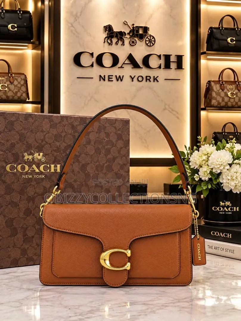 *COACH Medium Size, With