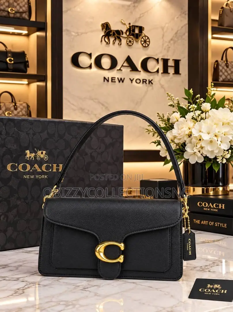 *COACH Medium Size, With