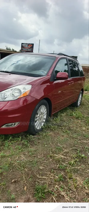 Toyota Sienna XLE Limited 4WD 2008 Maroon