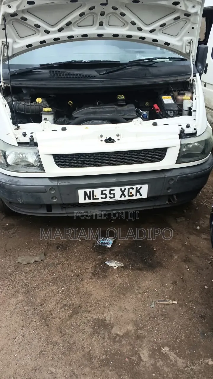 Ford Transit 2005 White