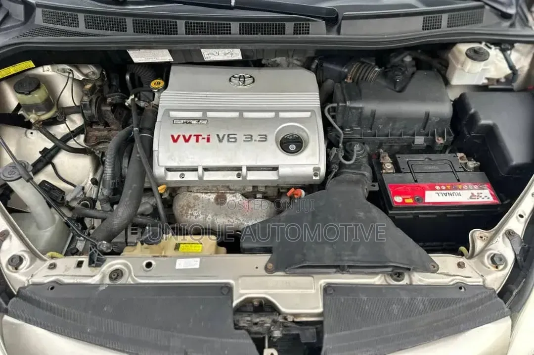 Toyota Sienna 2007 Gold