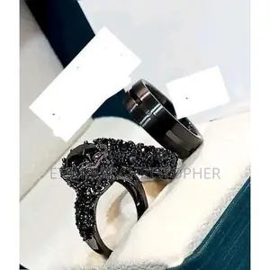 Gorgeous Black Crystal Engagement & Wedding Couple Ring Set