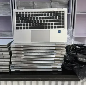 Laptop HP EliteBook 1040 G8 32GB Intel Core i7 SSD 512GB