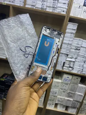 Samsung Galaxy S8 Copy Screen Available