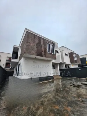 4bdrm Duplex in Opebi for sale