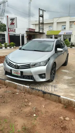 Toyota Corolla 2015 Silver
