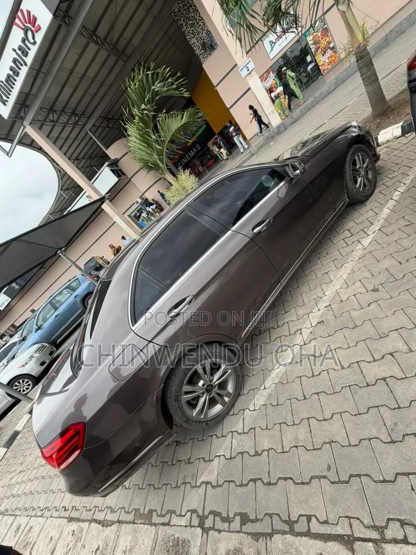 Mercedes-Benz E-Class 2014 Gray