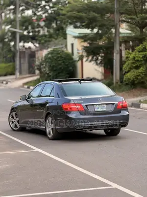 Mercedes-Benz E350 2010 Gray