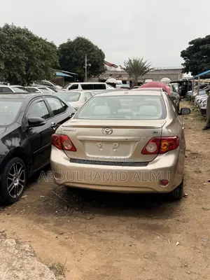 Toyota Corolla 1.8 LE 2008 Gold