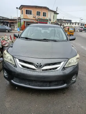 Toyota Corolla 2013 Gray