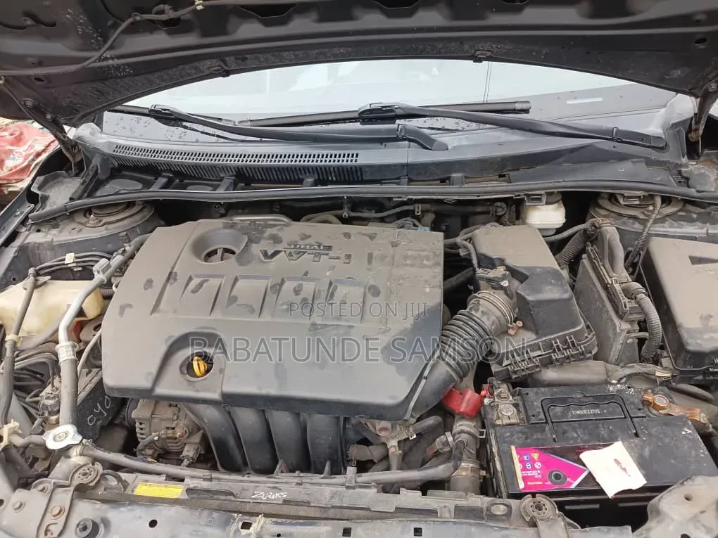 Toyota Corolla 2013 Gray