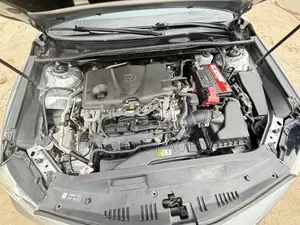 Toyota Camry XSE (2.5L 4cyl 8A) 2019 Silver
