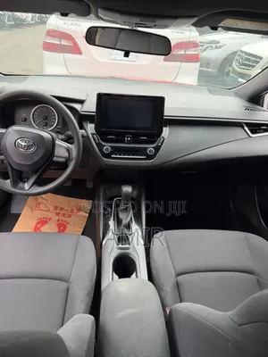 Toyota Corolla LE 2022 Red