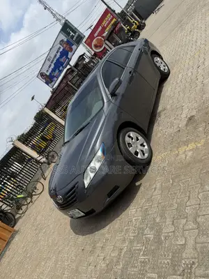 Toyota Camry LE 4dr Sedan (2.4L 4cyl 5A) 2008 Gray