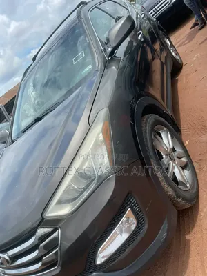 Hyundai Santa Fe 2014 Gray