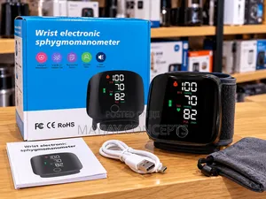 Digital Wrist Blood Pressure Monitor With Memory Voice Broadcast