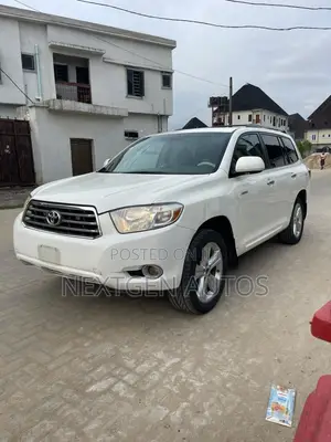 Toyota Highlander 2009 White