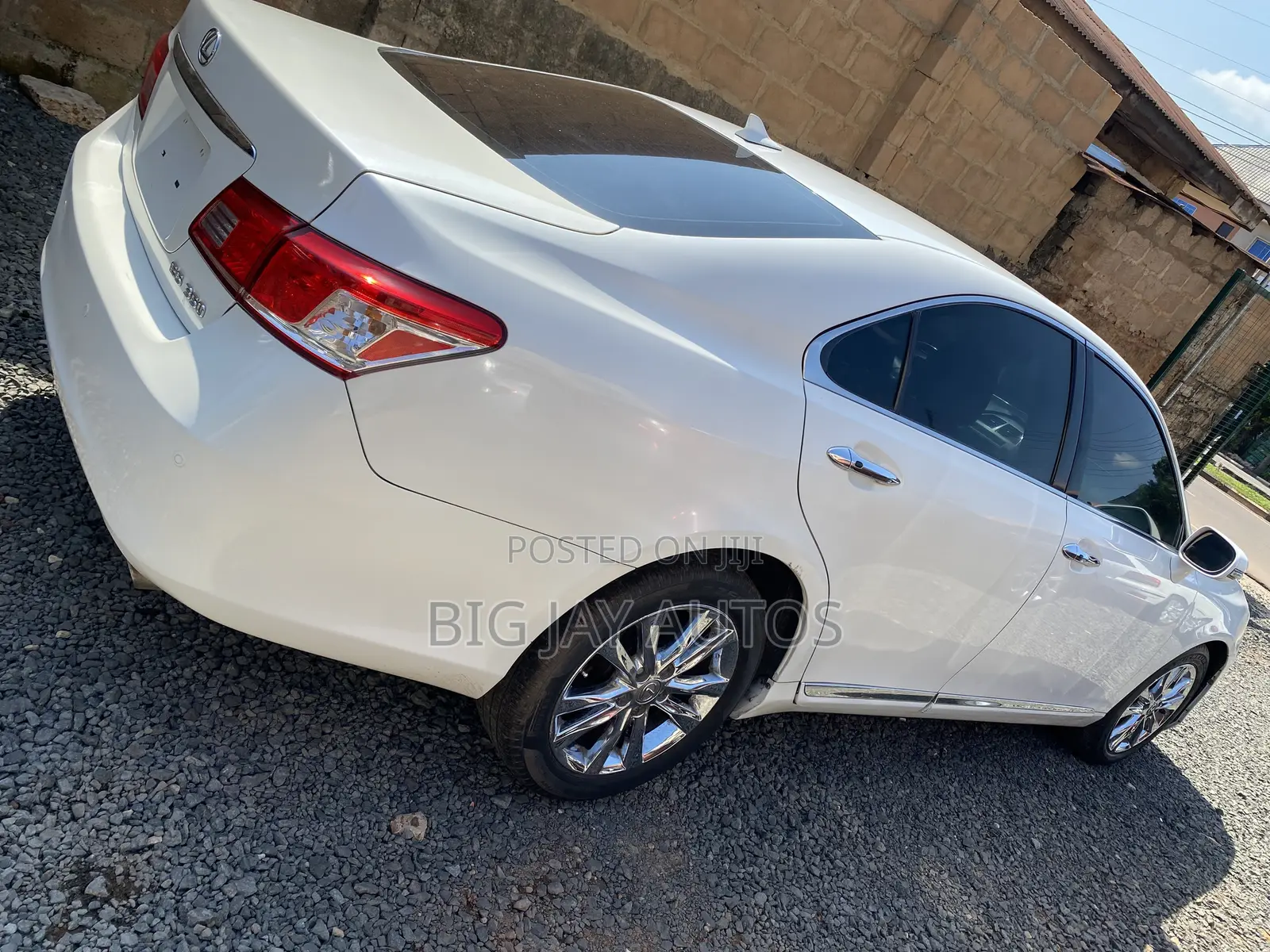Lexus ES 350 2011 White
