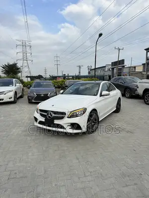 Mercedes-Benz C300 2021 White