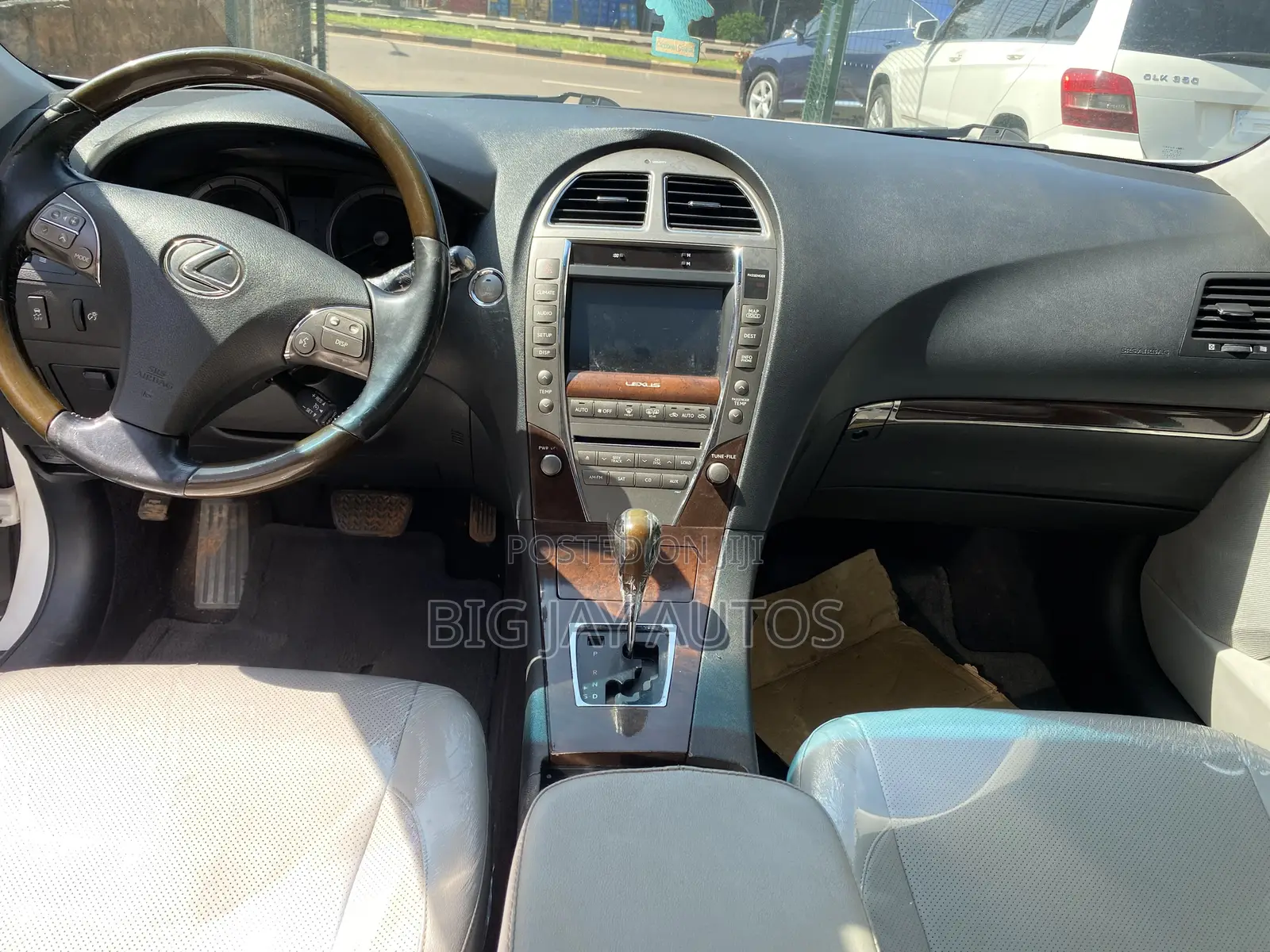 Lexus ES 350 2011 White