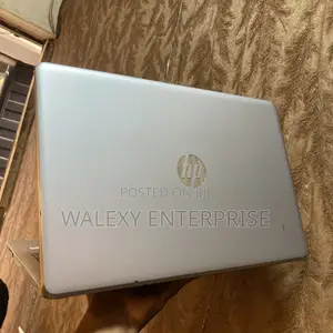 Laptop HP 250 G6 8GB Intel Core i7 SSD 256GB