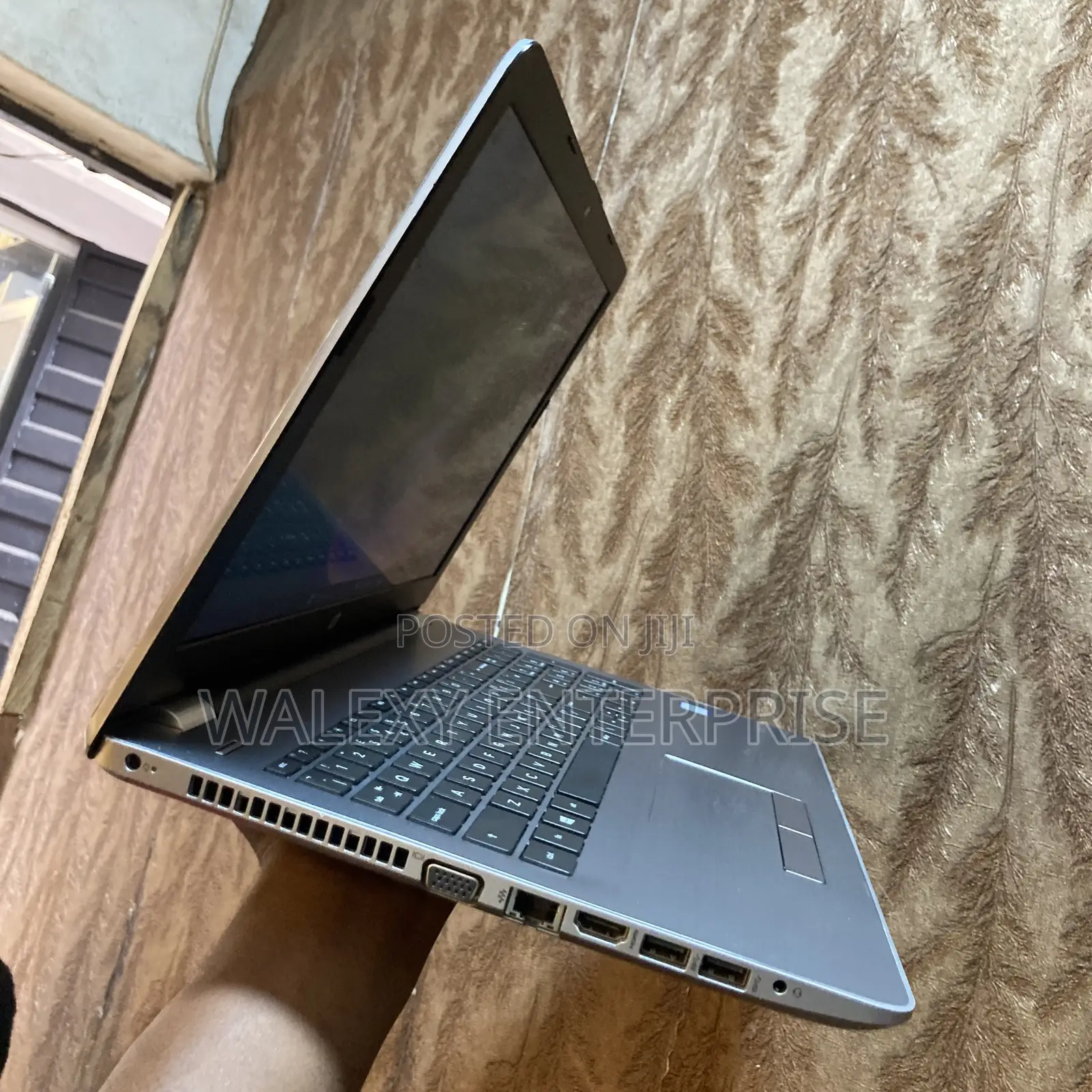 Laptop HP 250 G6 8GB Intel Core i7 SSD 256GB