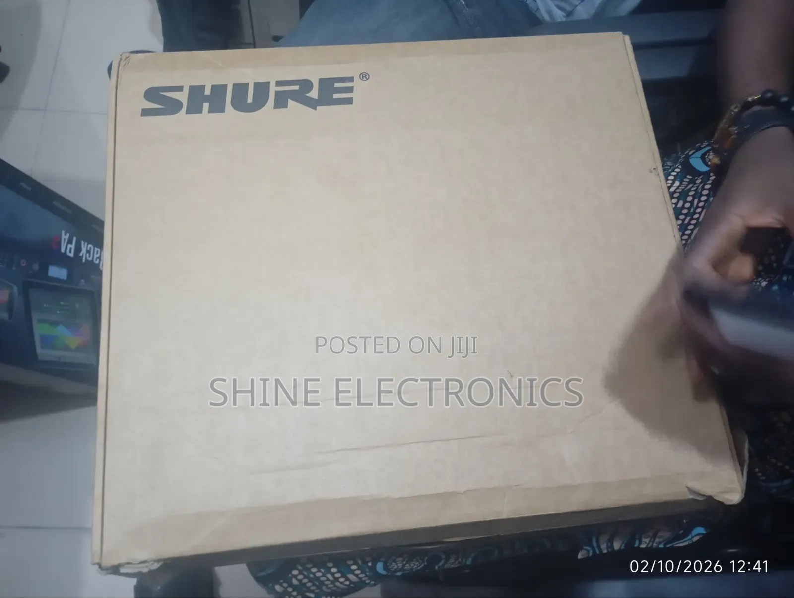 Shure Microphone 1 Handle