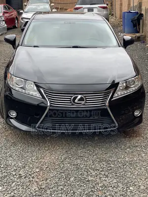 Lexus ES 2014 Black