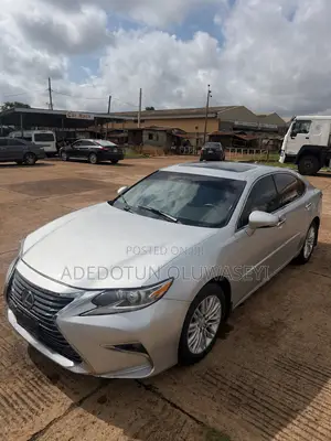 Lexus ES 2013 Silver