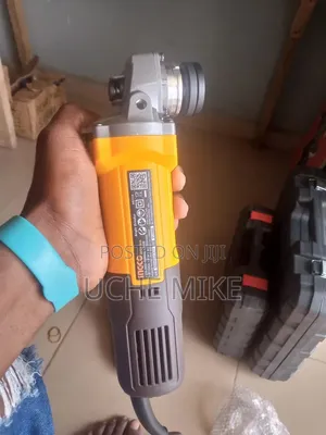 Ingco Angle Grinder