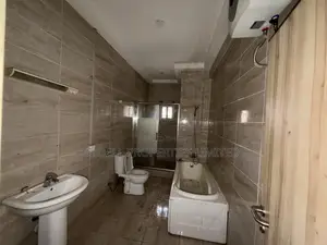 4bdrm Duplex in Wuse 2 for rent