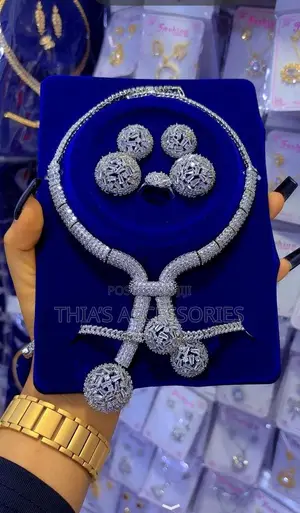 Luxury Fashion Accessories – Wholesale & Retail