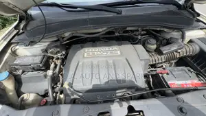 Honda Pilot 2006 White