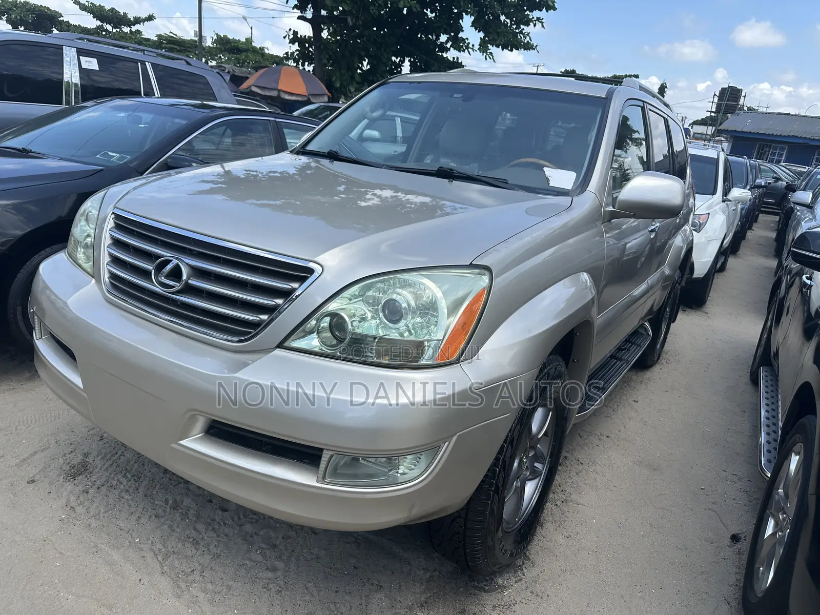 Lexus GX 470 2007 Gold