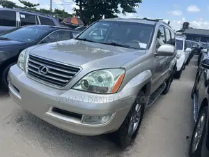 Lexus GX 470 2007 Gold