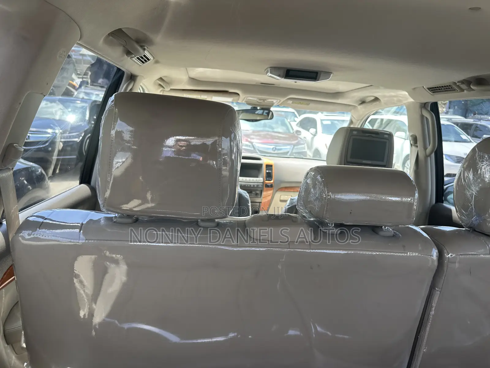Lexus GX 470 2007 Gold
