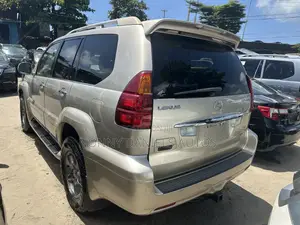 Lexus GX 470 2007 Gold