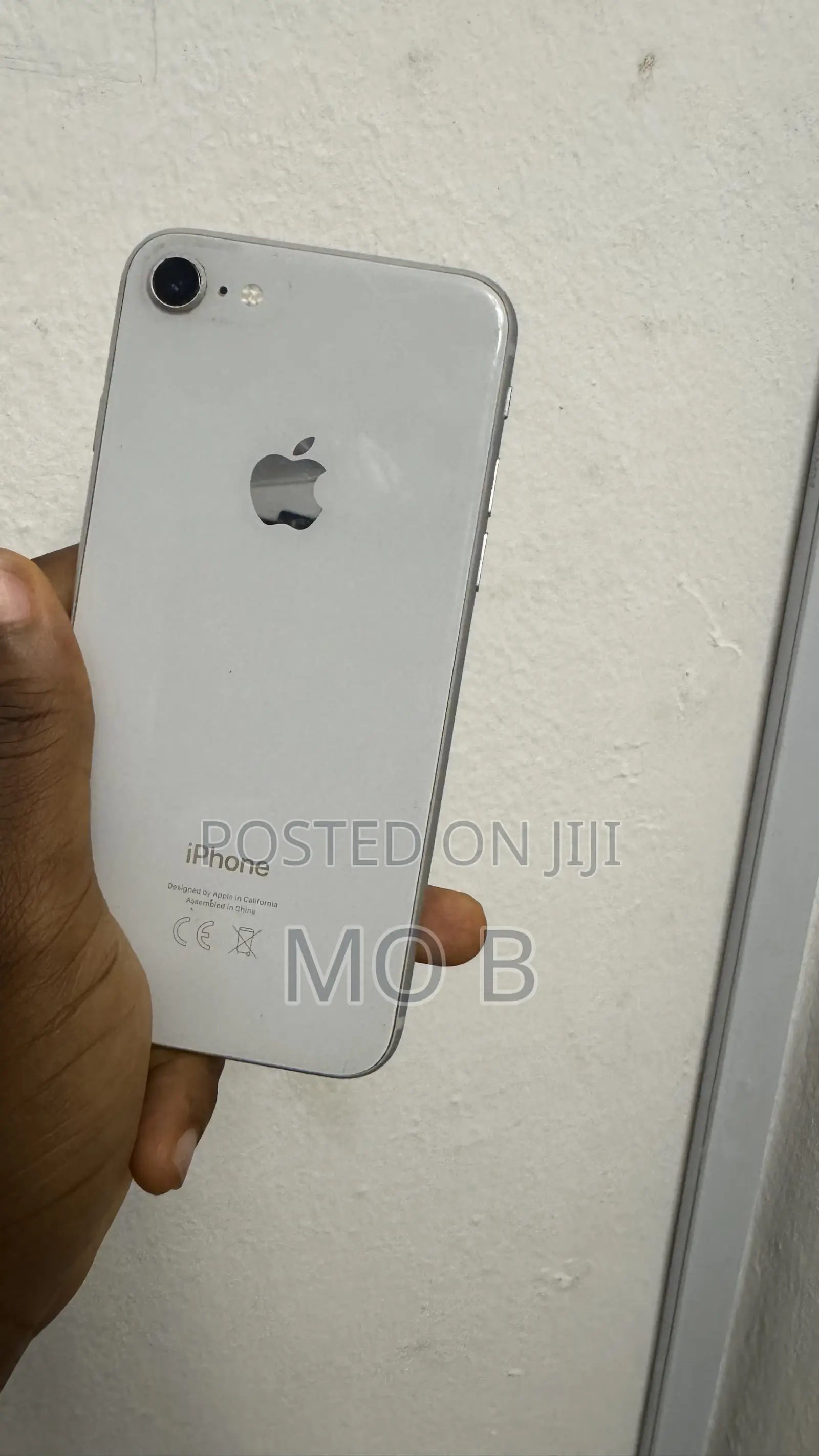 Apple iPhone 8 64 GB White
