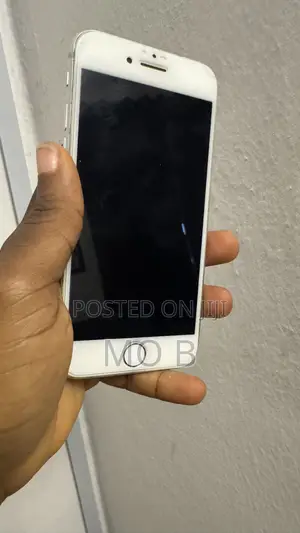 Apple iPhone 8 64 GB White
