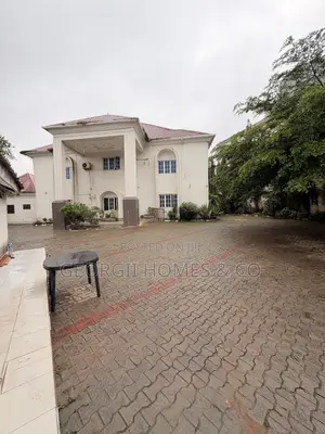 5bdrm Duplex in Maitama for rent