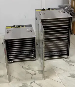 Dehydrator